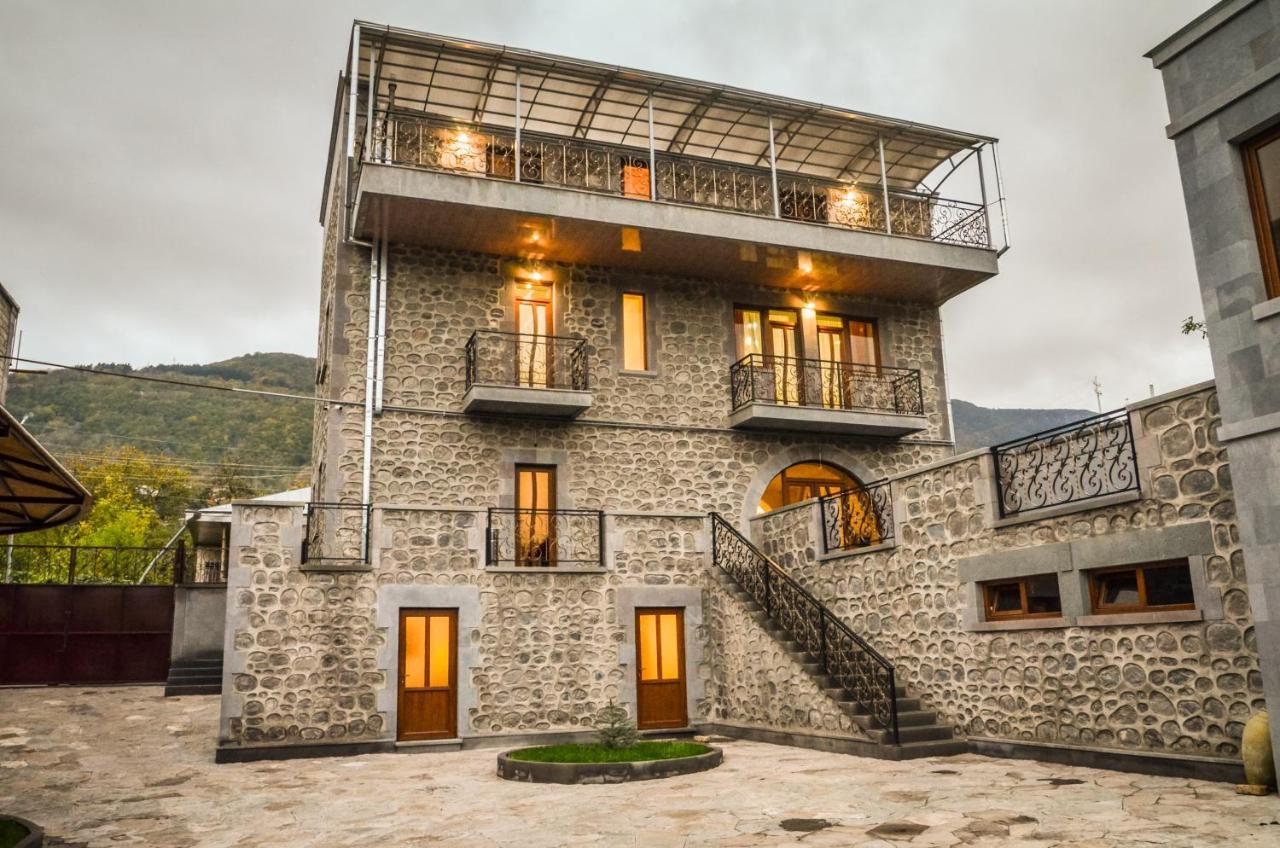 Rubin Hotel Goris Exteriör bild
