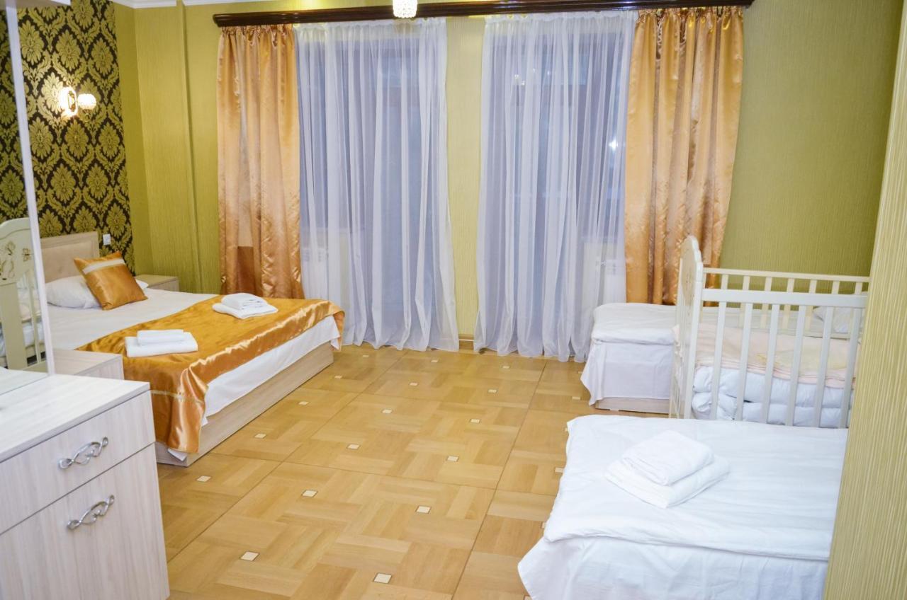 Rubin Hotel Goris Exteriör bild